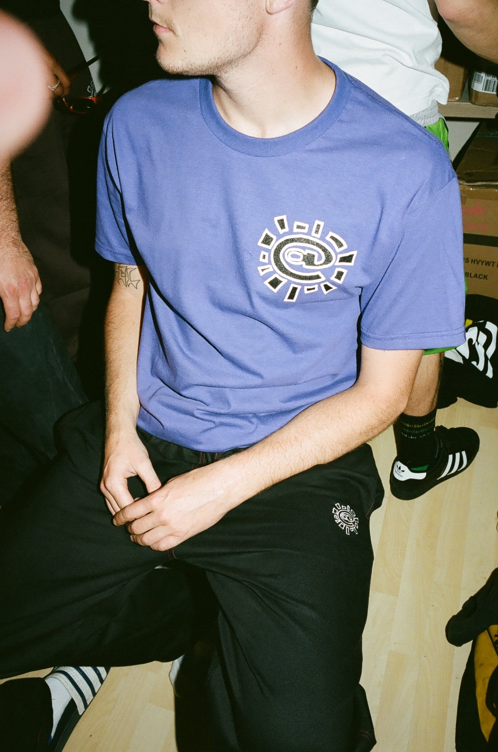 classic @sun tshirt - purple