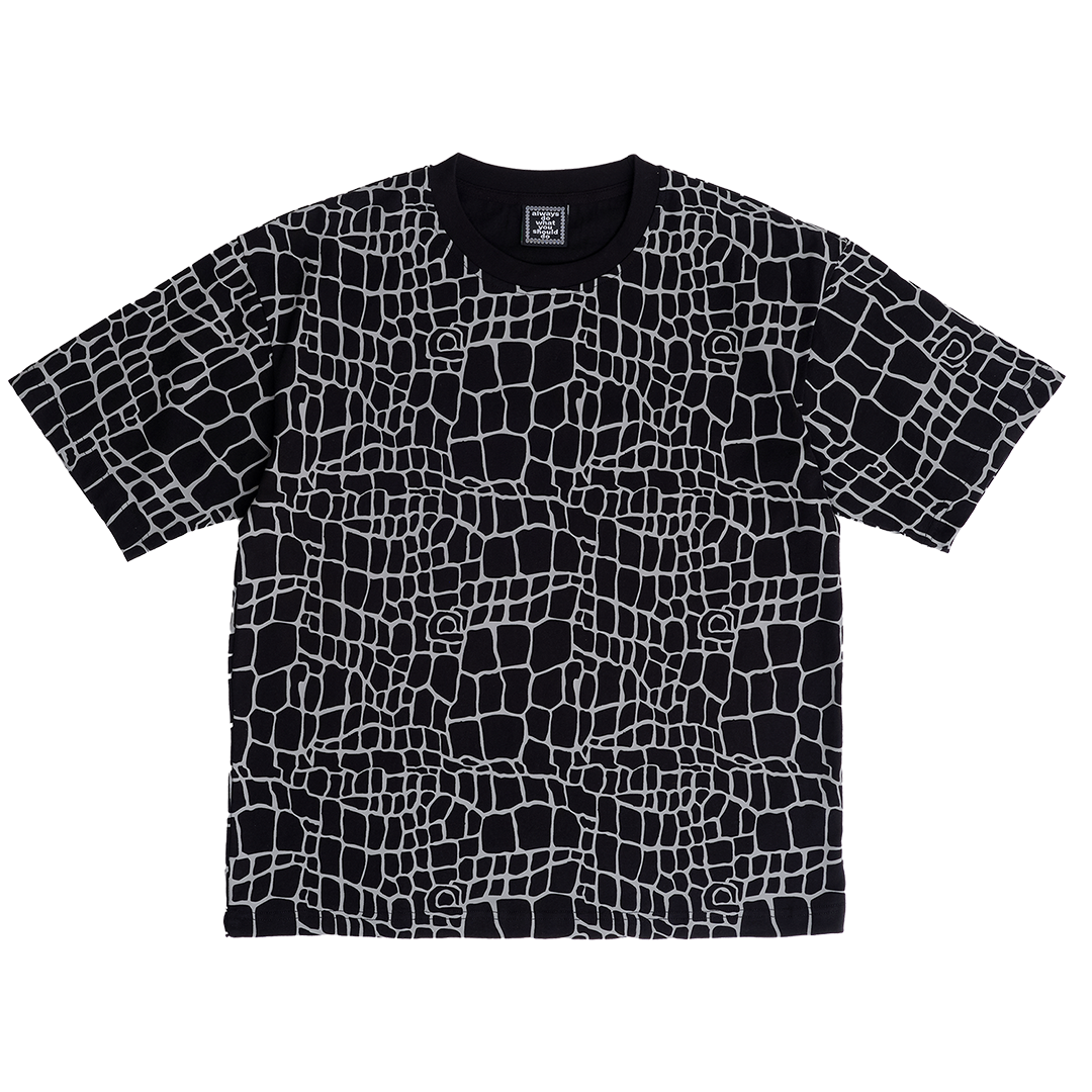 croc print tshirt - black