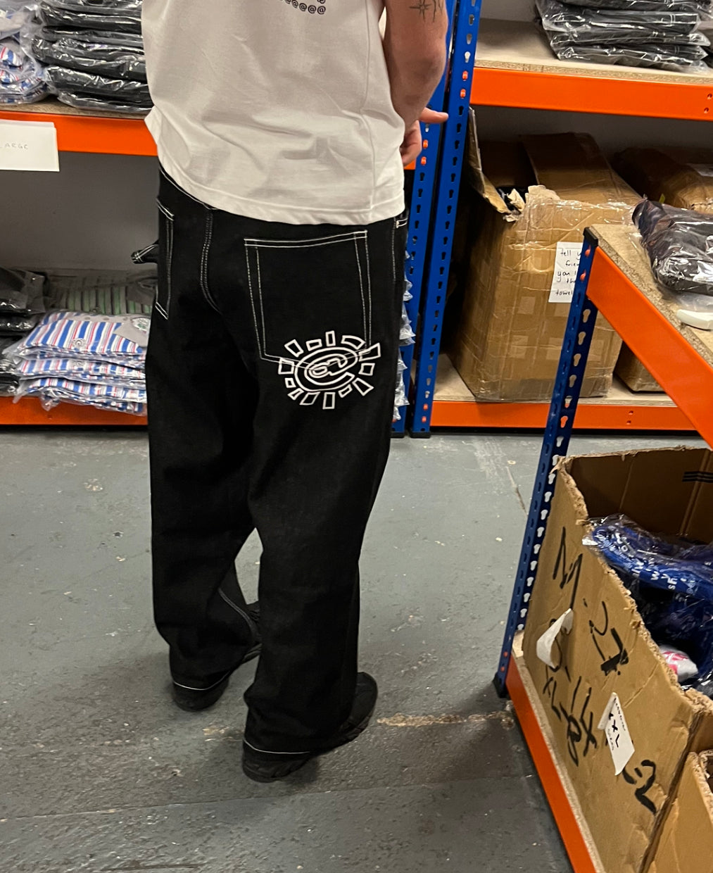 heavy duty unisex denim - black/white @sun