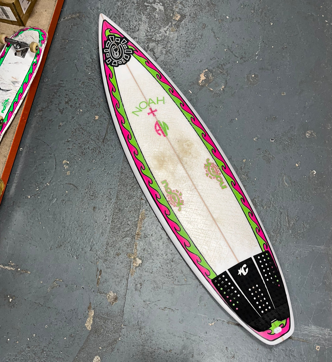 noah x adwysd - zip up hoodie