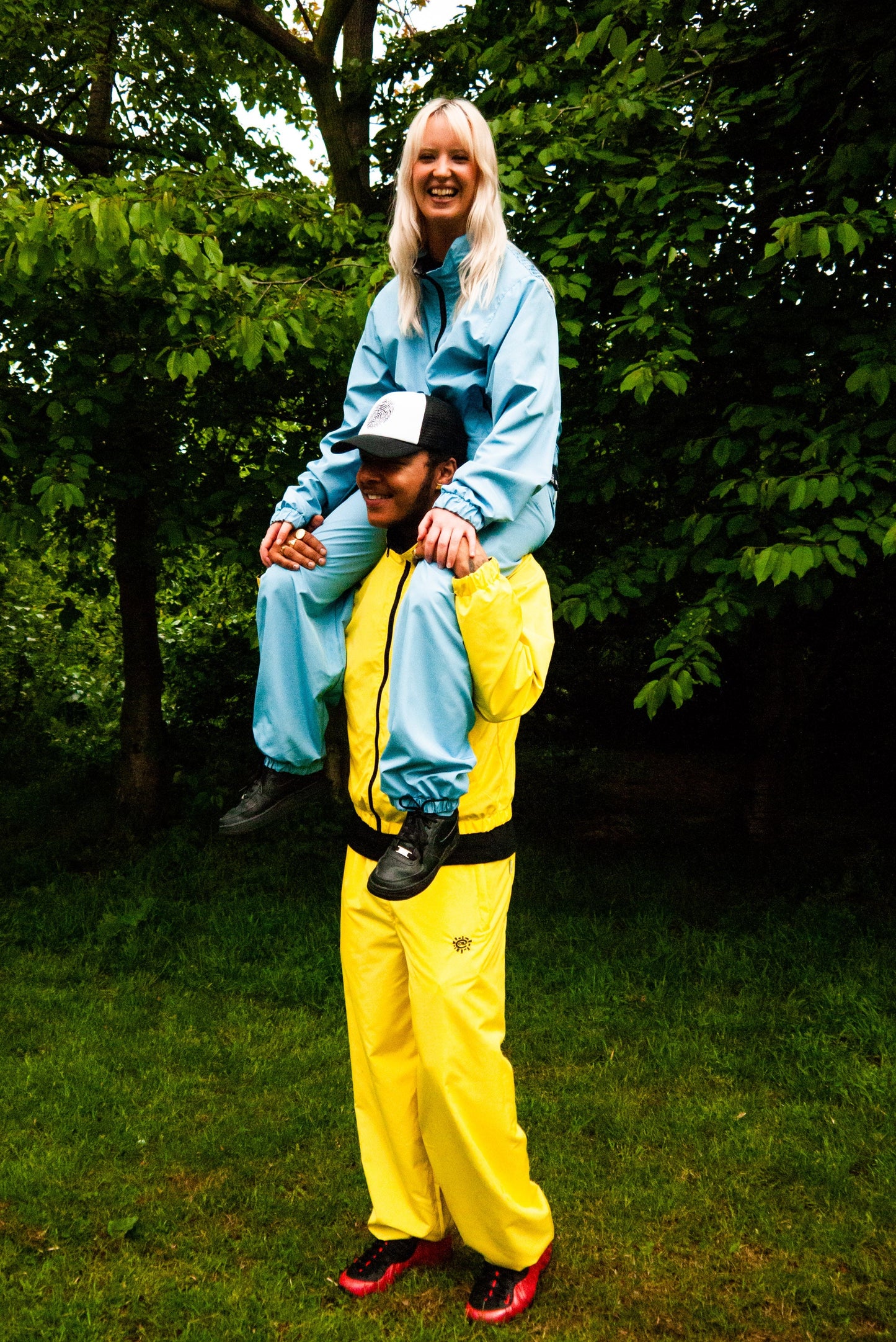 reversible track pant - black / yellow