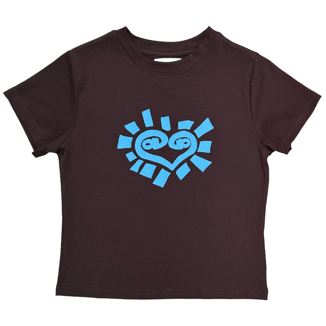 he@rt logo baby tee - brown