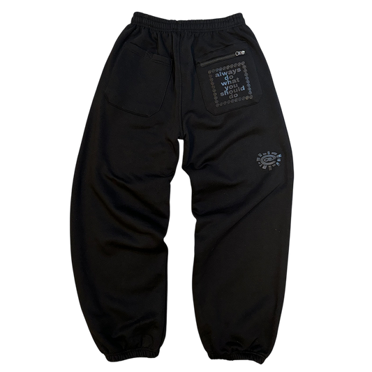 black/black @ sun joggers