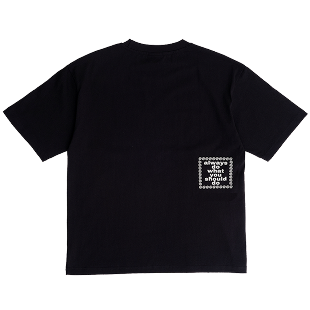 human tshirt - black