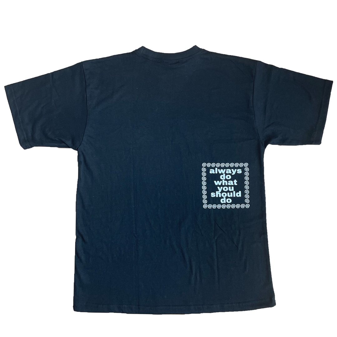 high biscus tshirt - black