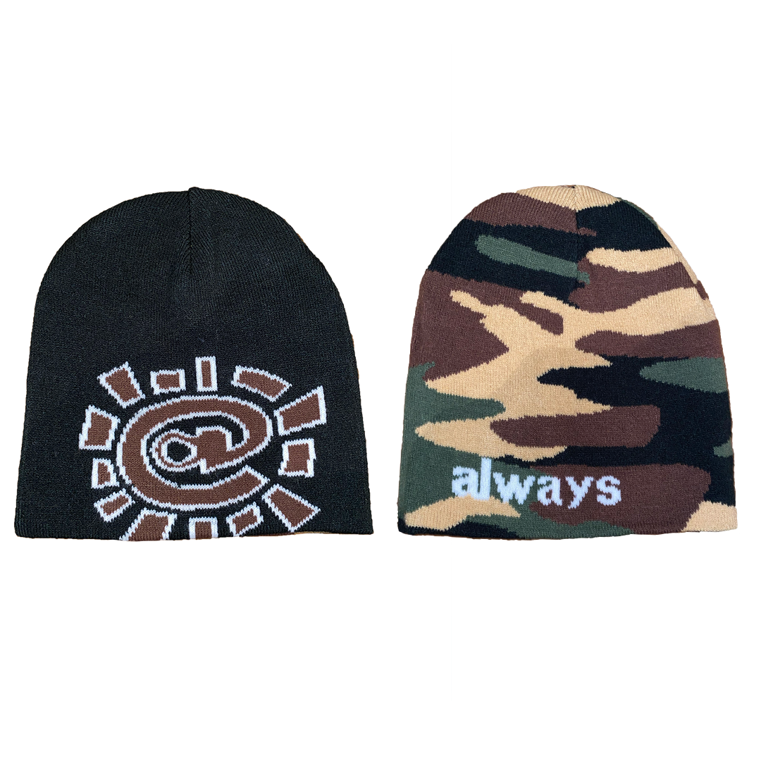 black / camo reversible no cuff beanie