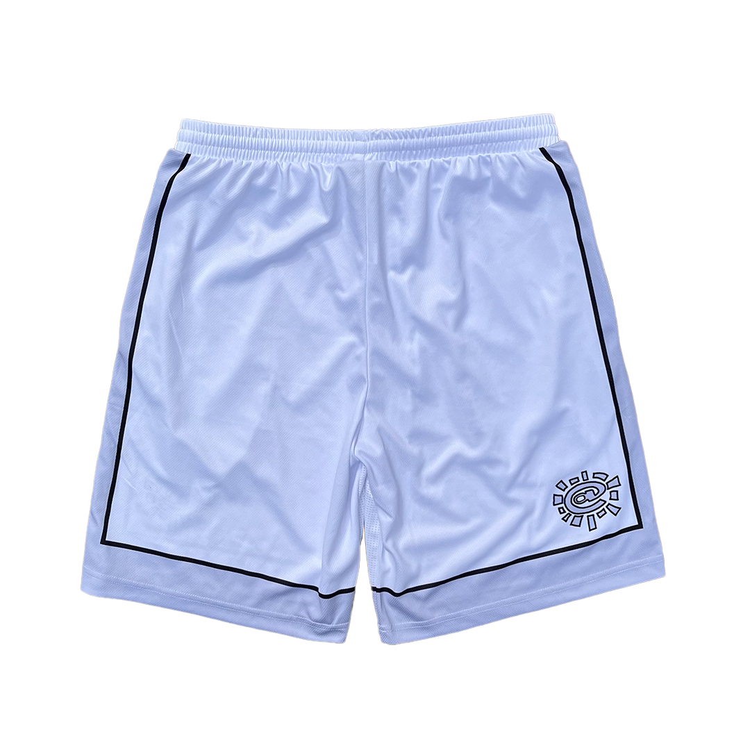@ sun court short - white/silver