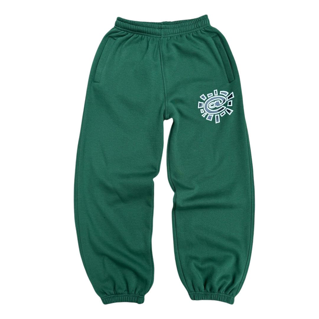 rel@xed green jogger