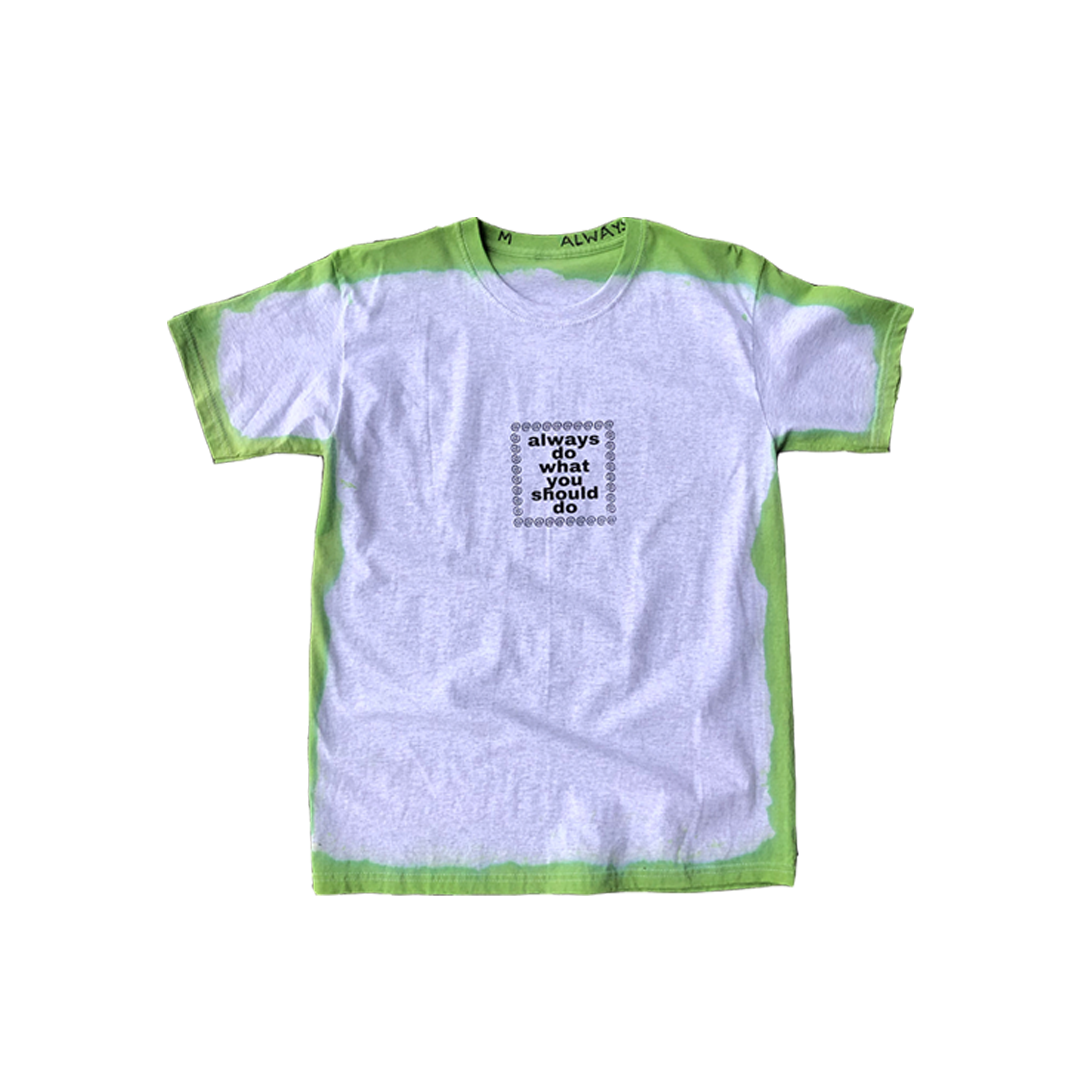green border slatt t-shirt