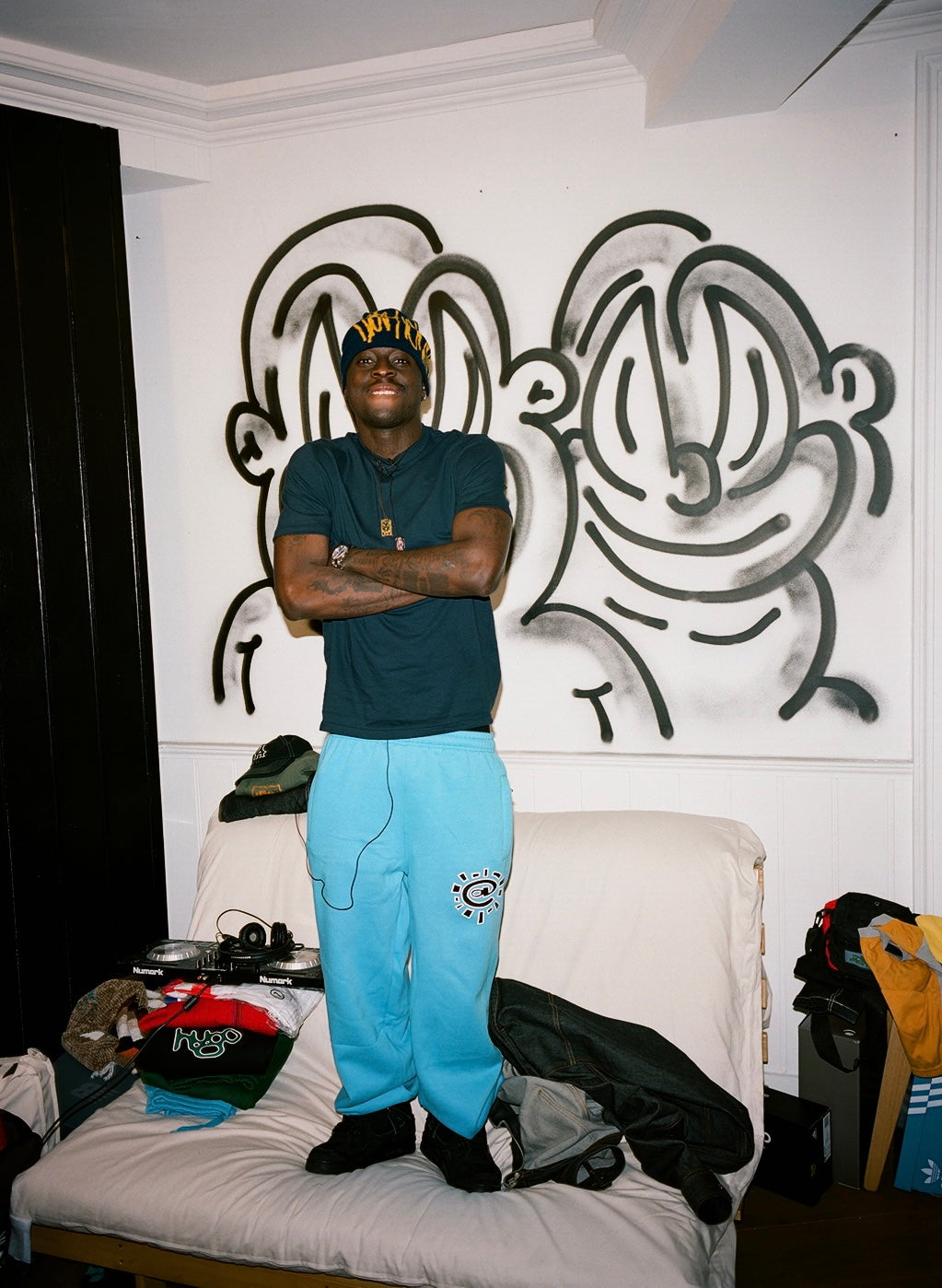 rel@xed volt blue jogger